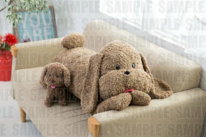 ふわもこに癒される！ TVアニメ『ユーリ!!! on ICE』ヴィクトルの愛犬「マッカチン」等身大ぬいぐるみ登場　勝生勇利の愛犬「ヴィっちゃん」も同時発売 2枚目