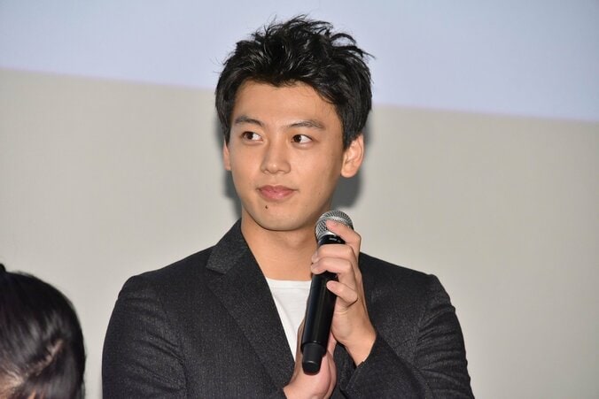 竹内涼真、初共演の板垣瑞生に感心「俺が18歳の時は髪形のことしか考えていなかった」 2枚目