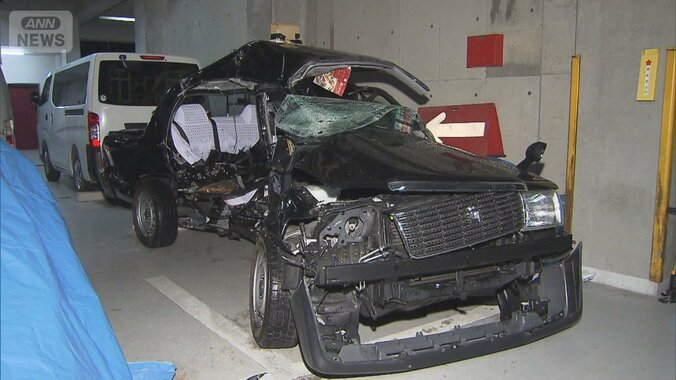 時速146キロで激突され大破したタクシー（2018年、津市）