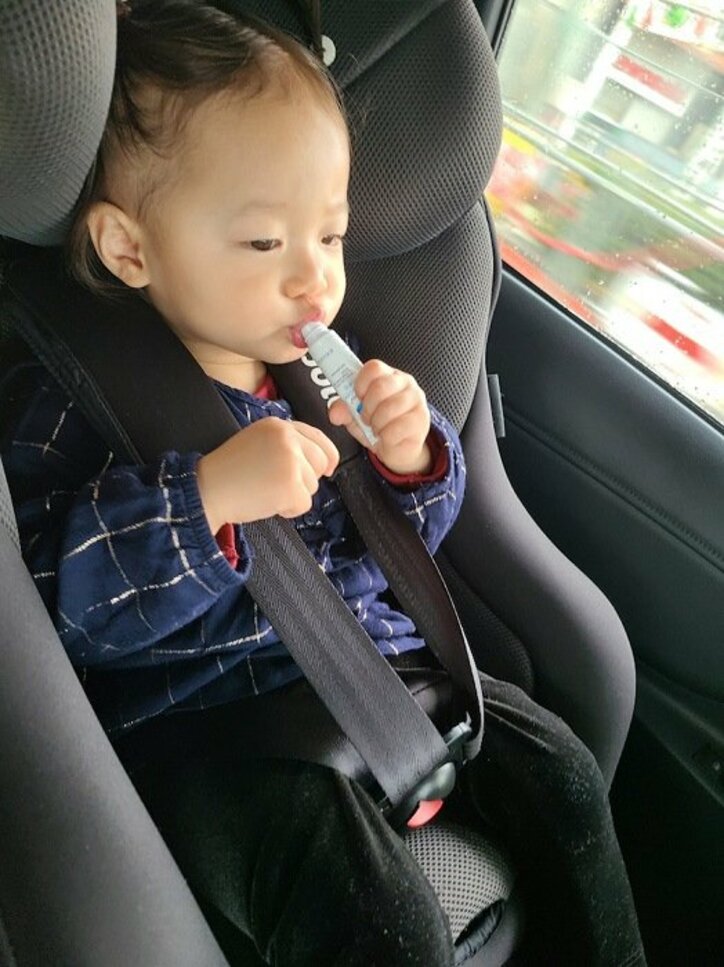 小原正子、真似してメイクしたがる娘にツッコミ「食べたらあかんで」