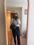  穴井夕子、あと100回は着用する数万円のTシャツ「すごく素敵」「お似合い」の声 
