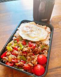 みきママ『ガパオ&鶏団子鍋弁当です！！』