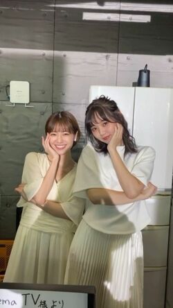 糸原美波、『真っ白』MV 撮影時の江野沢愛美とのオフショット動画を公開