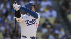 大谷翔平、2試合連続の52号逆転2ラン！大記録翌日、本拠地も大熱狂 「55本塁打・55盗塁」も視野に