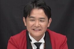 千鳥ノブ「かわいい！」若手女芸人のハプニングにツッコミつつも微笑み