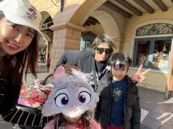  川崎希、家族で急遽TDSを訪れたことを報告「当日に行くのを決めた」 