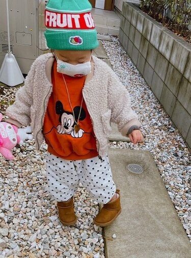 パンサー尾形の妻、娘が選んだ全身コーデを披露「オシャレ」「センス