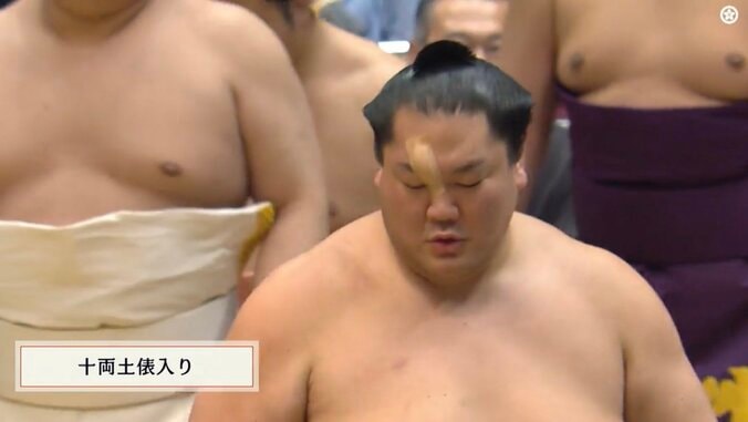 前日に大流血をした輝の翌日の姿