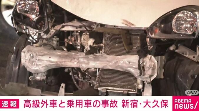 破損した車