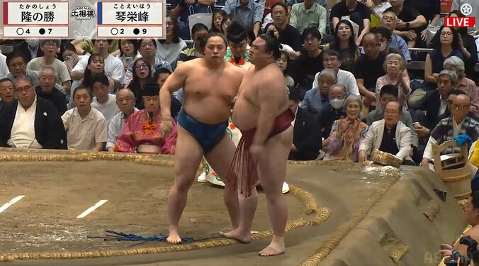 「そろそろ溜席に突入致します。」懐かしの著名人が“大胆”予告 「あの人は今!?的な」「見つけた」宣言どおり登場にファン騒然 5枚目