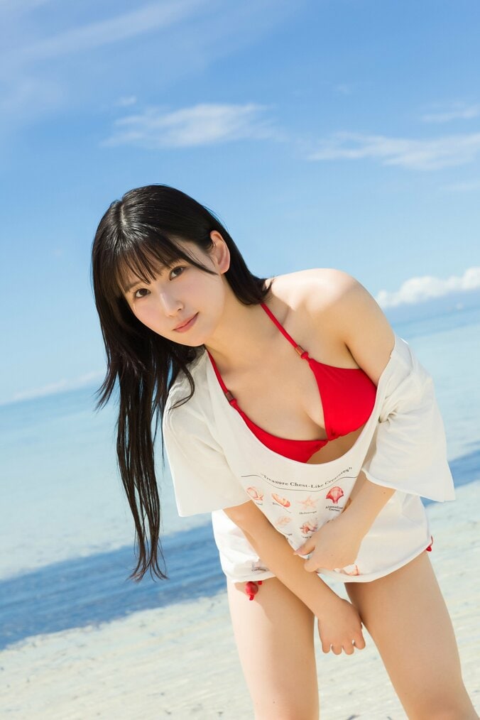 #2i2・森嶋あんり、豊富な衣裳で魅せる1st写真集 先行カット公開 2026年3月4日発売 1枚目