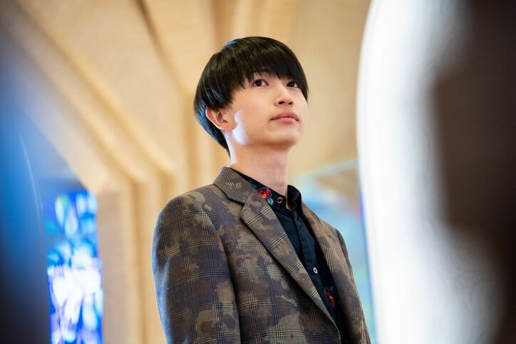 “オオカミ”シリーズ史上最強メンバーが集結!横澤夏子「16歳でこの色気…」神尾楓珠「俺の友達!」と大騒ぎ!視聴者も大興奮『恋オオカミ』第1話