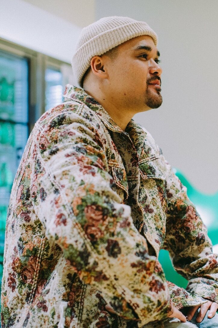 「“ラップやめようかな”とも思った」CHICO CARLITOが語る新作『Sandra's Son』。沖縄、家族、仲間、音楽、言霊が詰まったNEW ALBUMを携えて、“受け取る側より与える側”への再出発。