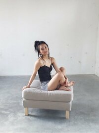 岡田結実『現在発売中の、、、』