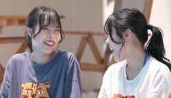 29歳美人双子姉妹、プールサイドでスーパー戦隊出身の31歳イケメン俳優を取り合い「なにこれ？すごくない！？」積極スキンシップに驚きの声