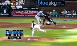 物議を醸す判定…大谷翔平は呆れ顔＆ファンも激怒！「球審ひどすぎ」「明らかにボール」まさかのストライク判定→見逃し三振になった瞬間