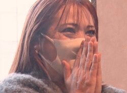 生おひなさまに感動！大ファンのママが本物に大興奮「かわいい…」涙目に 