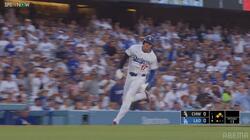 大谷翔平、“爆速”ホームインの瞬間　異次元のスピードでファンを圧倒「足はやっ！」「この走塁はエグい」