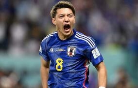 「ど真ん中やん」「メッシより目立ってる」堂安律がセンターに抜擢されたW杯公式画像に日本人大興奮も、実は勘違い「よく見たら…」