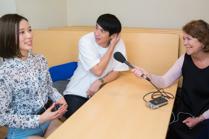 少子化問題解決のヒントは日本にあり!?　BBCラジオが『DTテレビ』に直撃取材 1枚目