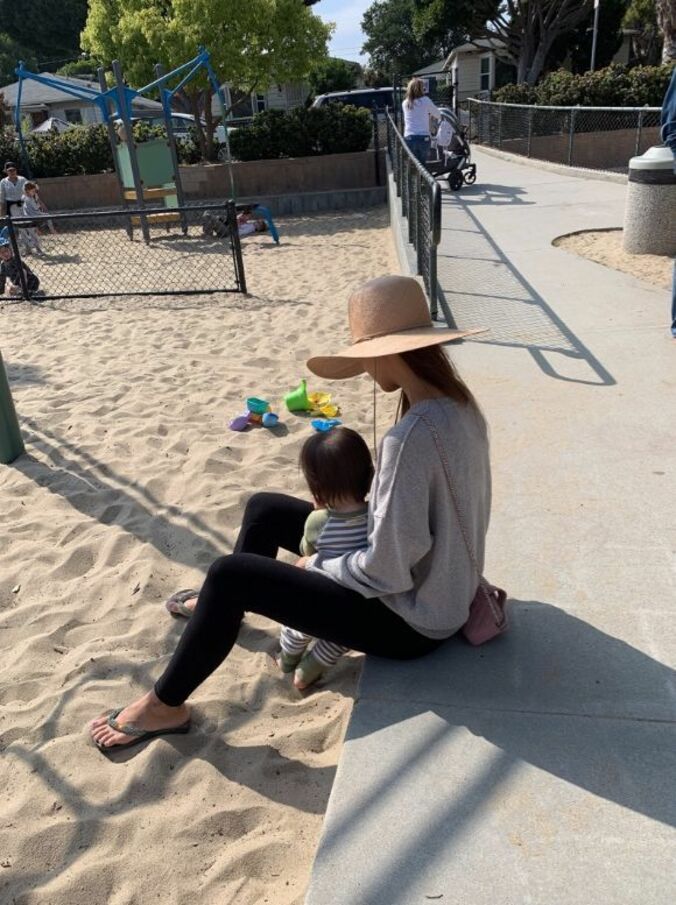 吉川ひなの、子ども達に“洗わない育児”を実践「これがなんと、すっごくいい感じ」 1枚目