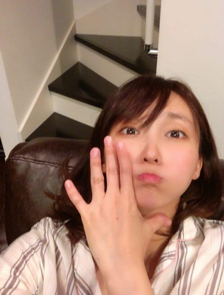 妊娠中の吉木りさ、体重が増え結婚指輪を外す「しばらくの我慢ですね」