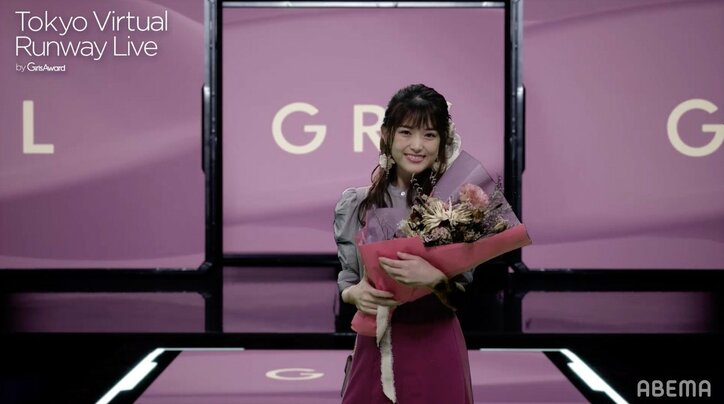 山下美月が画面越しに届けたキュートな笑顔！ 乃木坂46が史上初の『TVRL』で美の競演