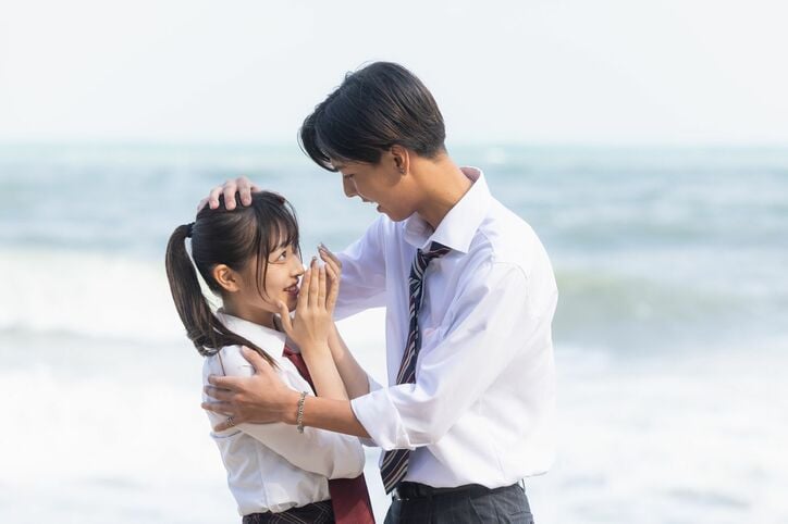 爆モテミスコン女子、高3イケメン男子とカップル成立！「ずっと待ってた」嬉しさ爆発でハグ『今日好き』サムイ島編最終話