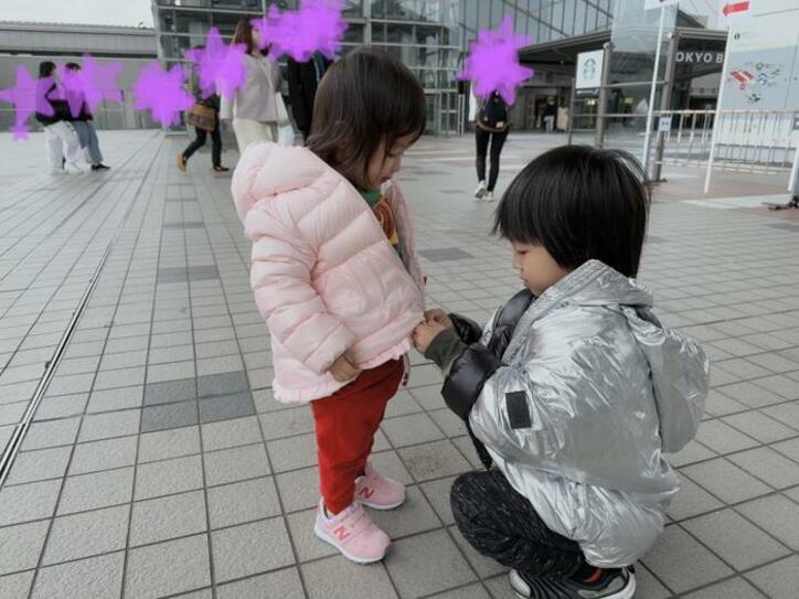  アレク、息子が娘にしてあげた行動に「優しいお兄ちゃんだな」 