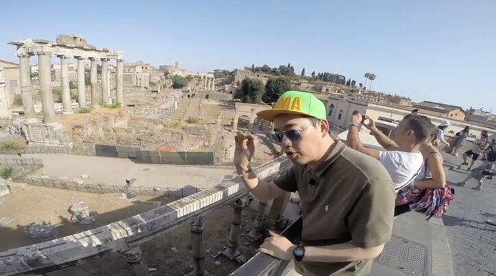 バナナマン設楽、ローマのおしゃれ美容室で髪をカット(AbemaTV)