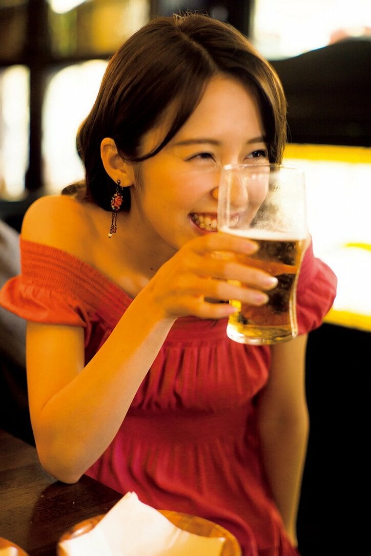 乃木坂・衛藤美彩が写真集をリリース「疲れたときに触りたいお尻」