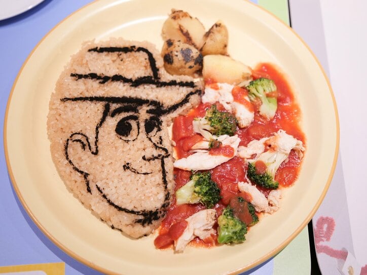 [Fotos/Bilder] Neue Menüs im Stil von Woody, Buzz und den anderen Spielzeugen! Bericht vom „Toy Story 5“ OH MY CAFE 5.