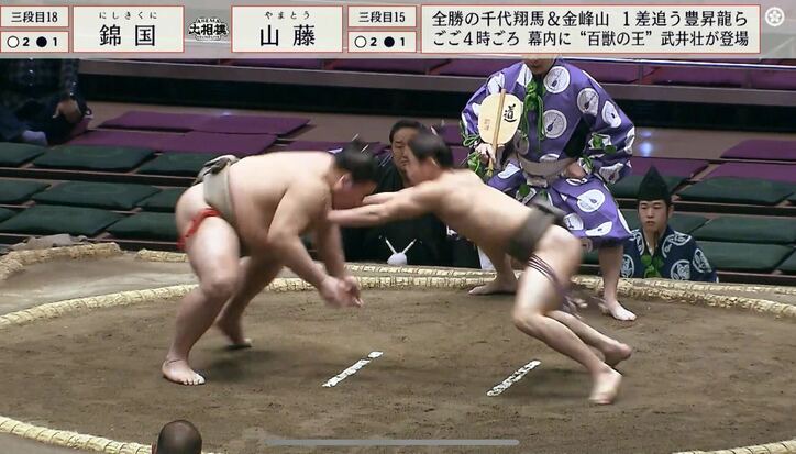 【写真・画像】「腕折れそう」だけど…“一般人の体型”超細身力士、体重2倍以上の巨漢を豪快投げ 館内どよめき「あれで勝つんか」　1枚目