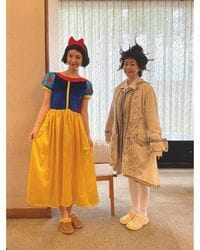 「綺麗すぎて本物みたい」「人間国宝」佐々木希の“白雪姫”コスプレにファン絶賛