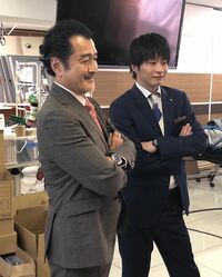 “バディ感満載”な田中圭＆吉田鋼太郎の姿にファン歓喜「なにこの神ショット」「見事なシンクロ」