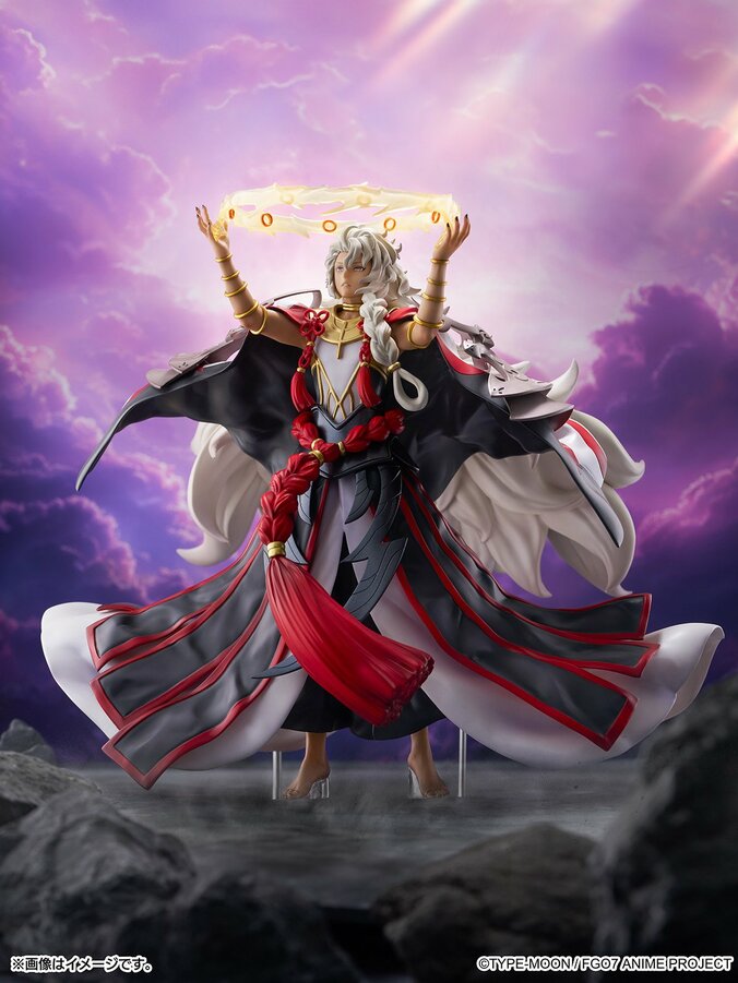 [Photos/Images] Une figurine à l'échelle de Solomon, le Roi des Mages, tirée de l'anime Fate/Grand Order - Grand Temple of Time: Solomon ! 6th
