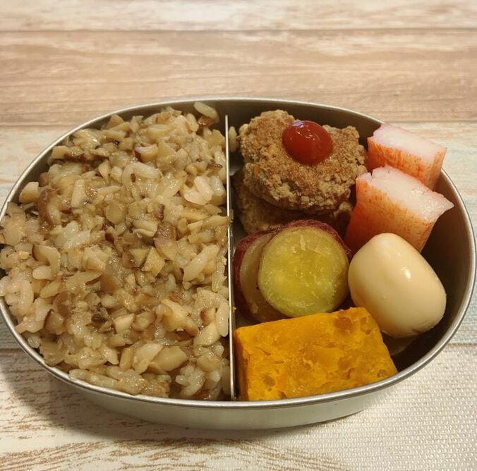 大和田美帆、“緑”が全く無い娘の弁当を公開「可愛らしさはゼロだけど」 1枚目