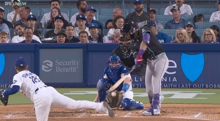 【写真・画像】信じられない…山本由伸、痛恨すぎるワイルドピッチの瞬間「もったいない！」「これは取って…」ファンから動揺の声　1枚目