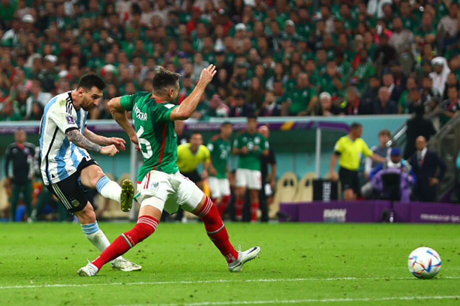 ［W杯マッチ24］メッシが窮地を救った！　アルゼンチン、メキシコの粘り強い守備に苦しむも待望の勝ち点「3」