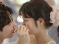 マシュマロボディを誇る27歳清純派女優「わざわざ近くに…」イケメンの行動に「冷めた」