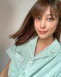 岡副麻希、可愛らしいパジャマの“脇ちらショット”披露「袖のかわいさをお伝えしたくて…！」