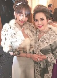 神田うの、デヴィ夫人の喜寿祝いへ ツーショットが「ゴージャス!」と反響