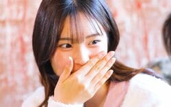 朝デートで美脚スラリ！5人の男子に一目ぼれされ今回も2人の男子が夢中に…モテすぎ高3美女、一番モテる男子を誘い「ずっと喋ってみたかった」