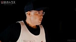 「見ていただきたいものが」 38歳子供部屋おじさん、最終ミッション前に決意の剃髪