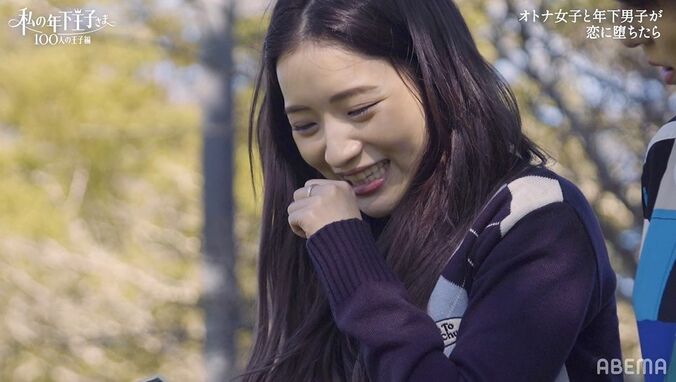 “なりたい顔No.1”南りほに子犬系年下男子が驚きのプレゼント「お気に入りの自分のチェキ」『私の年下王子さま』第2話 6枚目