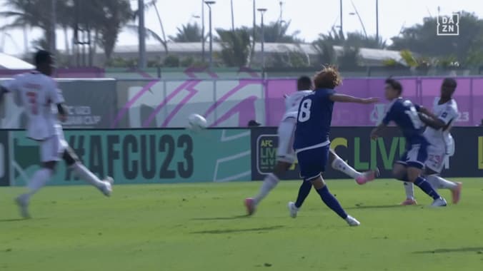 「ギュイーンて伸びてる」日本代表MFが衝撃ゴール！「横綱だ」「世界に見つかってもうた」大関友翔の“急加速シュート”にSNS騒然【U23アジアカップ】 3枚目