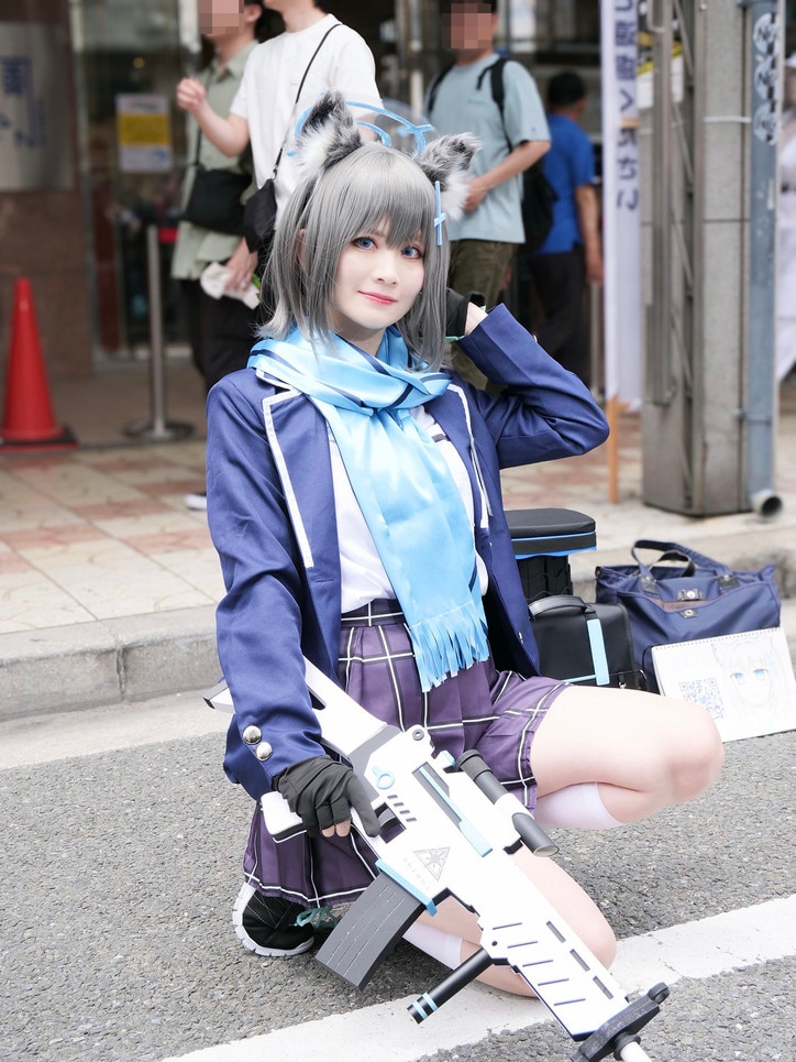 [Photos/Images] A Voice Actor and Cosplayer! Full Equipment for Sunaookami Shiroko from "Blue Archive" is a Perfect Match for the City Streets!! 4th