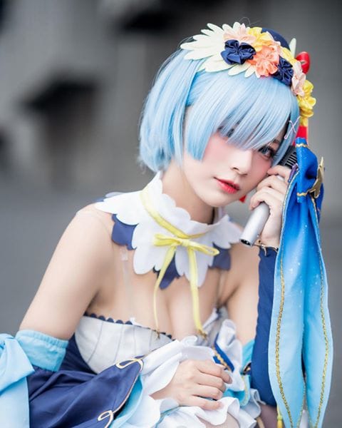 中国コスプレイヤー・翠翠が『リゼロ』レムをアイドル風にアレンジ！「完璧にレム」「めちゃ可愛い」と感嘆の声 | アニメニュース | アニメフリークス