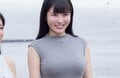 26歳・清純派グラドル、小さすぎるビキニ姿で“チェキ会での大胆サービス”を再現「うわ!うわ!」母親が思わず苦笑い