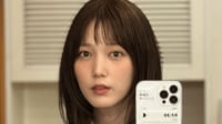 【映像】本田翼 31歳誕生日 「LINEMO」ケーキや、中居正広らがのったバースデーケーキ披露（複数カット）